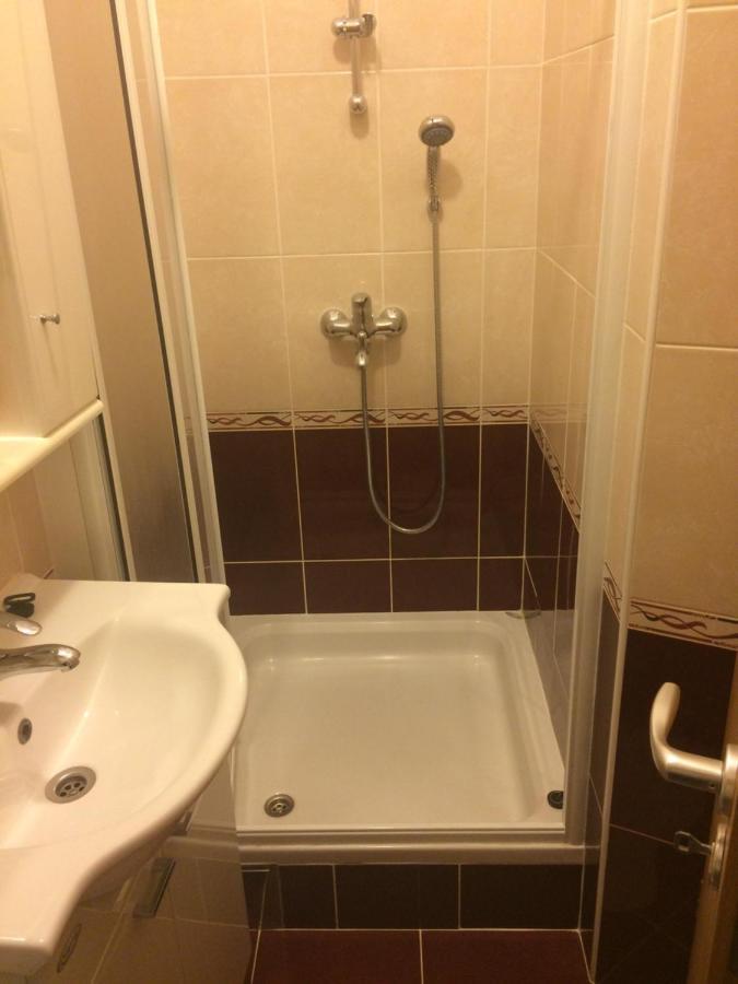 Studio Apartment Mala Plaza Kaštela Exterior foto